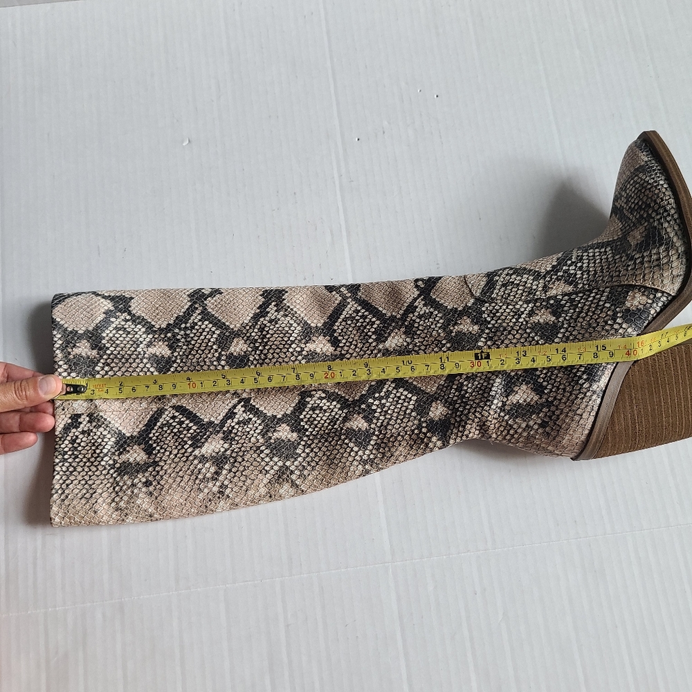 NEW VINCE CAMUTO gravana heeled boots - Picture 7 of 12
